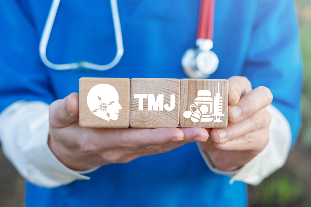 How is TMJ treated